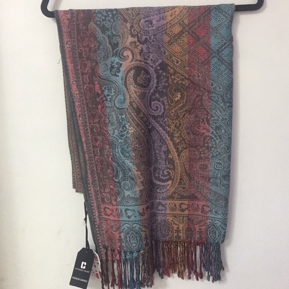 Armando Caruso Shawl/Scarf - Picture 1 of 5